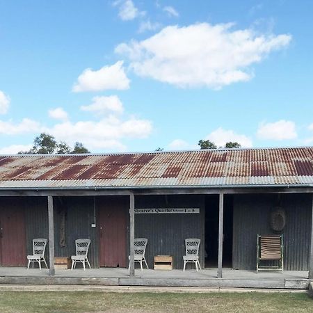 The Woolshed At Jondaryan Hotel Eksteriør billede